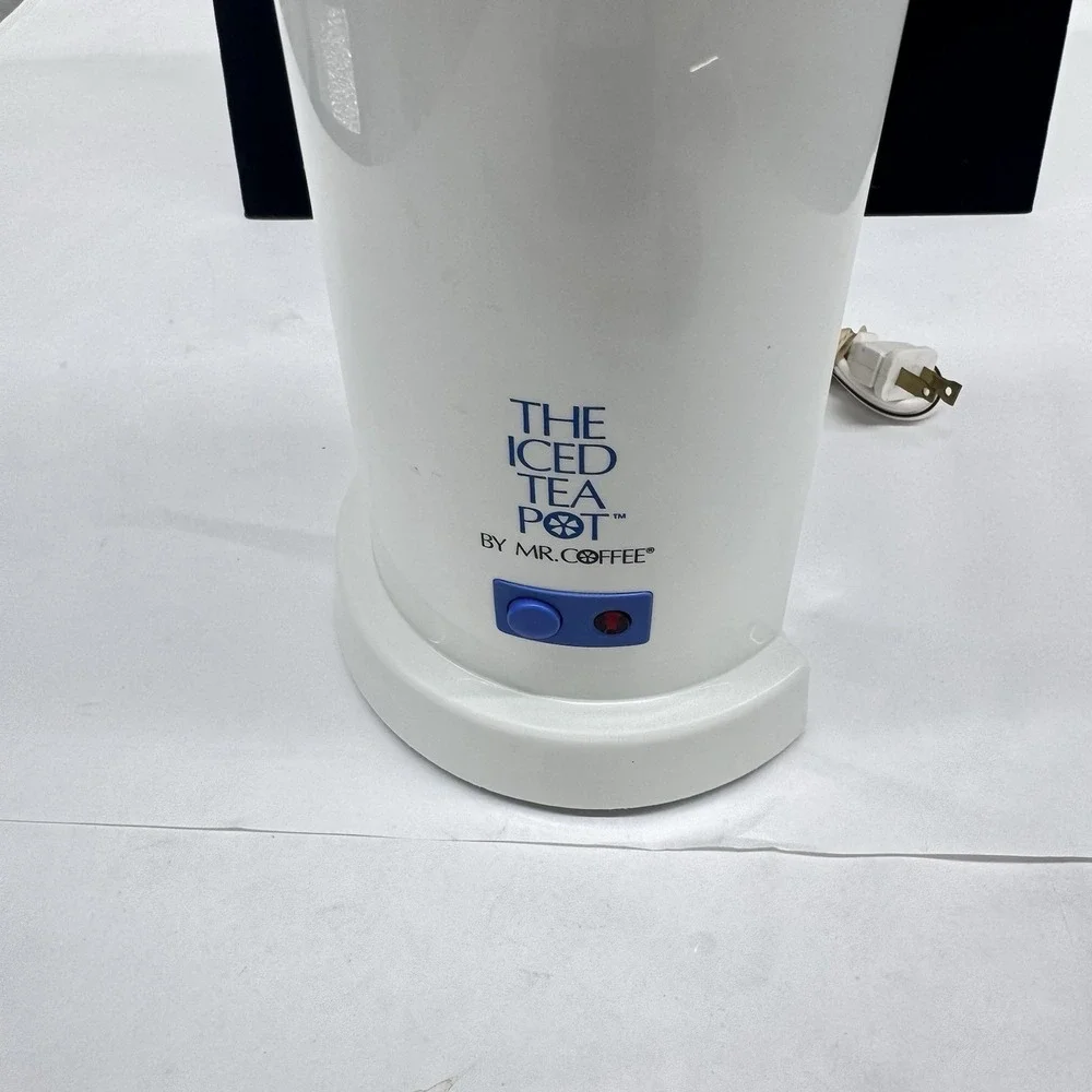 The Iced Tea Pot by Mr. Coffee 2 Quart Tea Maker Tested  Great No Pitcher